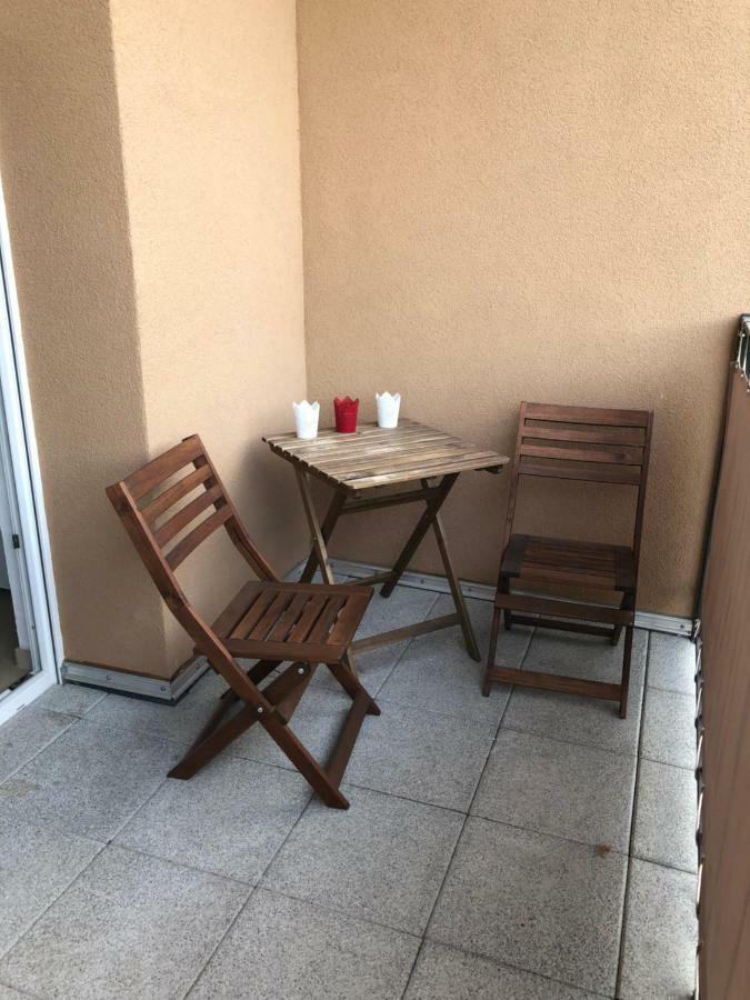 Feel-Good Apartment In Mannheim-Neckarau Eksteriør billede